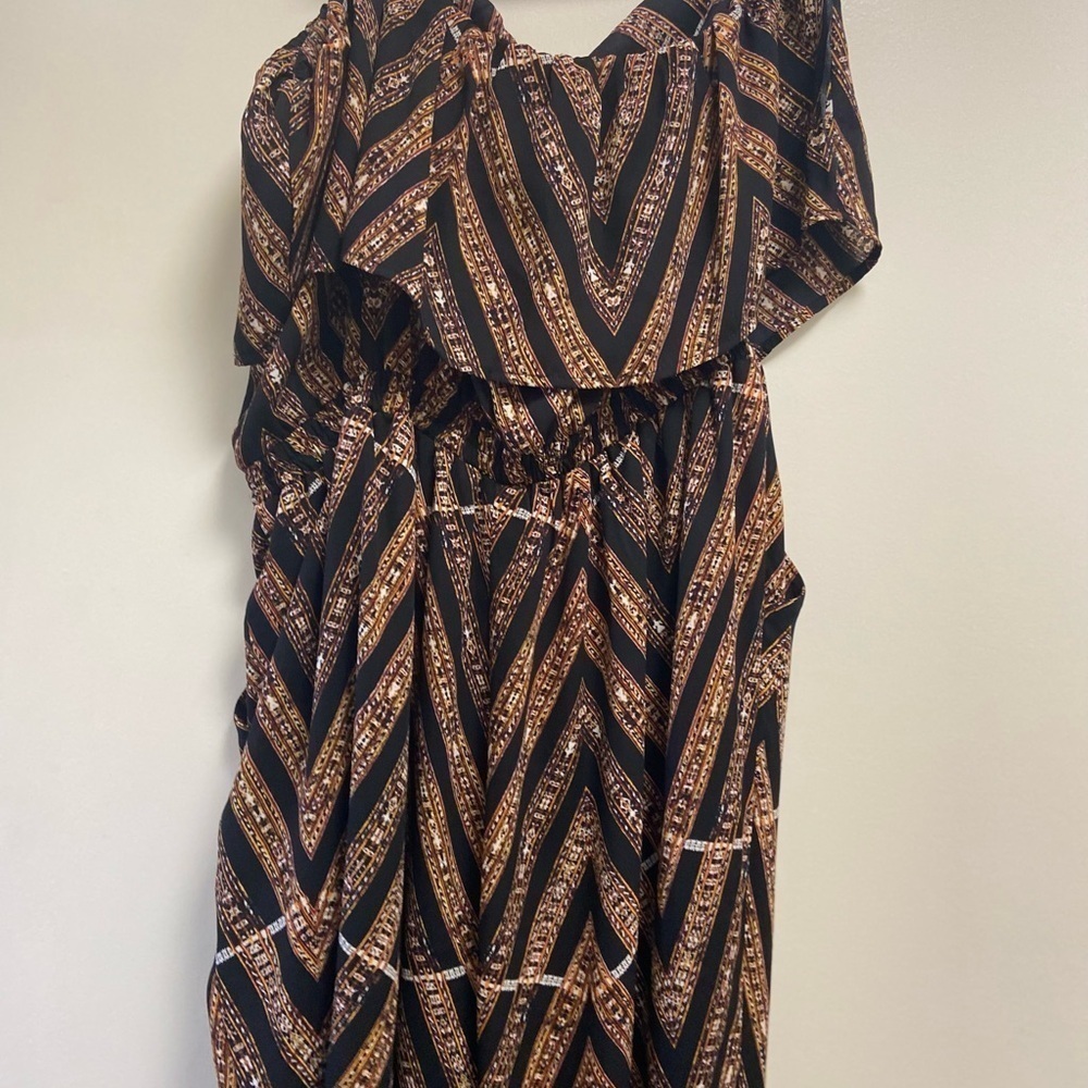 Astr jumpsuit w pockets sleeveless small tribal design